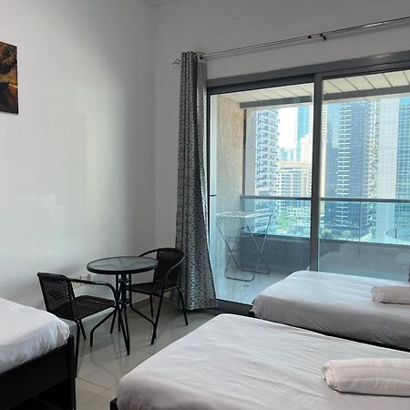 The S Apartment Dubai Exterior photo
